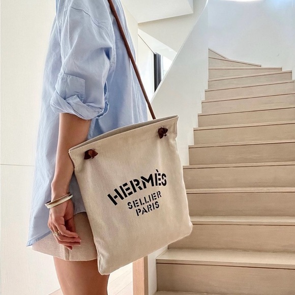 Hermes Maline Canvas Bag - Picture 5 of 5